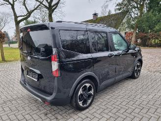 Ford Tourneo Courier Active 1.0 Ecoboost picture 5