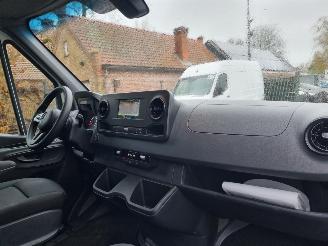 Mercedes Sprinter 311 CDI Aut RWD L2 H2 Mbux Airco picture 10