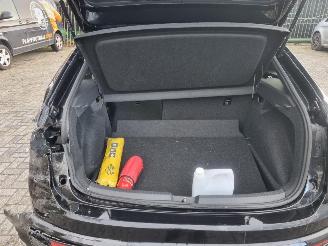 Volkswagen Taigo Rline 1.0 TSI Led Stoelverw picture 11