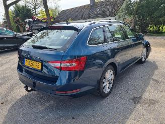 Skoda Superb 1.5 TSI Bussines picture 5
