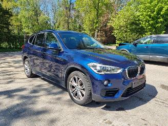 damaged passenger cars BMW X1 sDrive18i Aut. Led Navi Leder 2019/5
