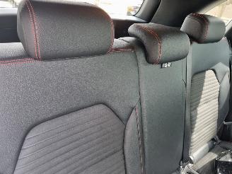Mercedes B-klasse 180 Aut. AMG Line picture 14