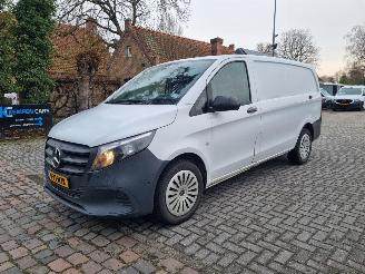 krockskadad bil bedrijf Mercedes Vito Pro 116 CDI L2 Airco Navi Camera 2024/8