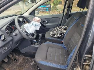 Dacia Sandero Stepway BlueDCI 95 Airco Navi picture 16