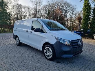 krockskadad bil bedrijf Mercedes Vito 116 CDI L3 Navi Stoelverw 2024/6