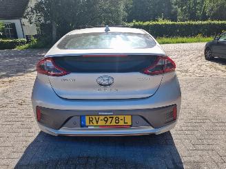 Hyundai Ioniq EV Premium Schuifdak Leder Stoelverw picture 4