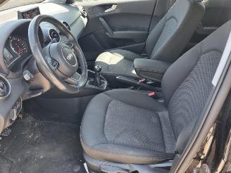 Audi A1 1.0 TFSI 70KW SB Led Stoelverw. picture 14