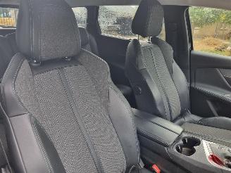 Peugeot 5008 Puretech 130 Allure Pack 7 Pers. Navi Camera picture 14