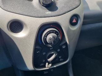 Citroën C1 1.0 VTI Airco picture 15