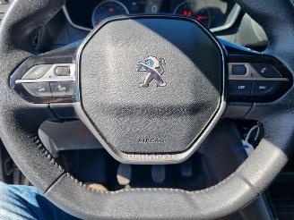 Peugeot 208 PureTech 75 Airco Navi picture 15