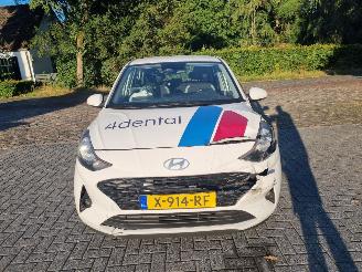 Hyundai I-10 1.0 Aut. Comfort Navi Airco Camera picture 8