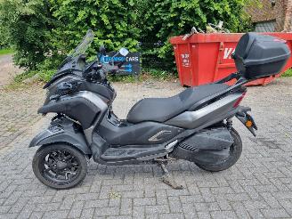 Yamaha  Tricity 300 picture 2
