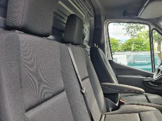 Mercedes Sprinter 317 CDI MAXI Mbux Airco picture 11