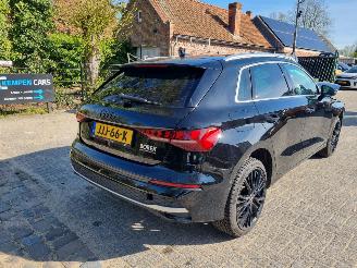 krockskadad bil auto Audi A3 30 TFSI Aut. Adv edition 2025/10