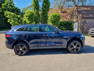 Jaguar F-Pace 20d Aut. AWD Prestige Pano picture 2