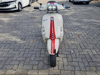Vespa  Sprint 50 picture 8
