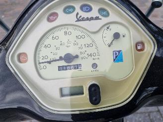 Vespa  LX 125 1867KM! picture 11