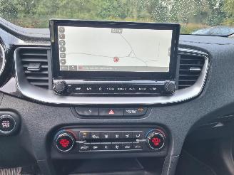 Kia Xceed 1.6 GDi PHEV DynamicLine picture 16