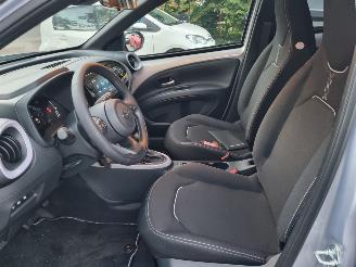 Toyota Aygo X Hybrid 115 Stoelverw Camera Keyles picture 12