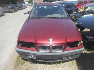 Uttjänta bilar auto BMW 3-serie e 36 316i 1992/1