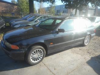demontáž osobní automobily BMW 5-serie 525i touring 1999/1