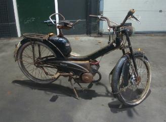 skadebil fiets Overige  kaptein mobylette klassiek bromfiets 1964/1