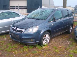 Uttjänta bilar auto Opel Zafira  2006/1