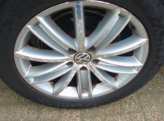 Volkswagen Tiguan 2.0 TSI picture 14