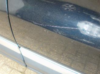 Volkswagen Tiguan 2.0 TSI picture 12