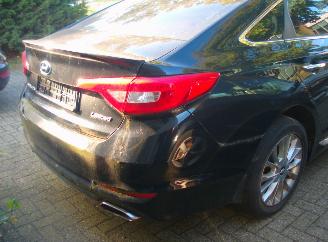 Hyundai Sonata  picture 4