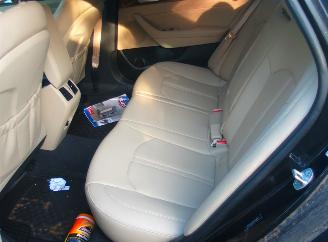 Hyundai Sonata  picture 9