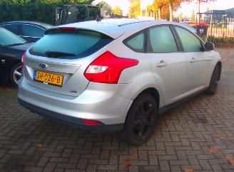 Ford Focus  picture 3