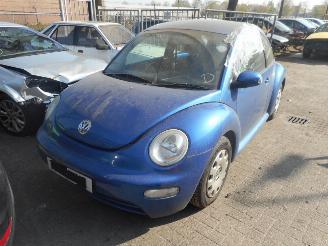 demontáž osobní automobily Volkswagen Beetle  2004/1