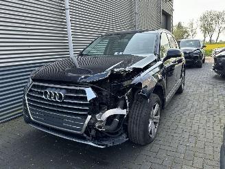 Unfallwagen Audi Q7 3.0 TDI S-LINE 7-PERS QUATTRO/LED/CAMERA/LEDER/SPOT-ASSIST/FULL OPTIONS! 2015/12