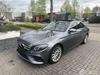 Vaurioauto  passenger cars Mercedes E-klasse 200 AMG PANO/LED/19INCH 2016/11