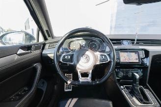 Volkswagen Passat 1.4 TSI ACT 3X R-LINE PANO/LEDER/LED/NAVI/CLIMA SCHADEVRIJ/DAMAGEDFREE picture 19