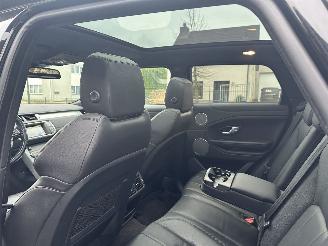 Land Rover Range Rover Evoque 2.0 TD4 FACELIFT AUT. SCHADEVRIJ | PANO | CAMERA | BLACK EDITION picture 12