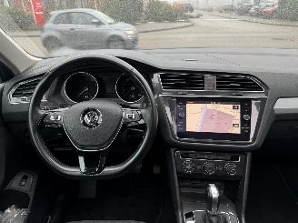 Volkswagen Tiguan 1.4 TSI DSG 4-MOTION SCHADEVRIJ/PANO/TREKHAAK/SIDE-ASSIST/FULL OPTIONS! picture 10