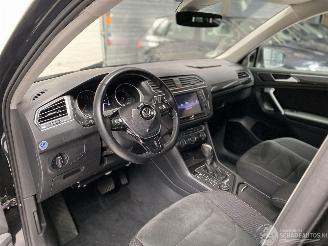 Volkswagen Tiguan 2.0 TSI DSG 4-MOTION/NAVI/LED/CAMERA/PARKASS/ALCANTARA/VOL! picture 7
