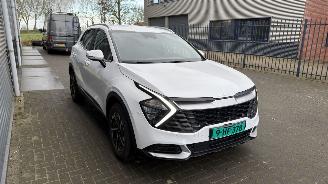 Kia Sportage Kia SPORTAGE 1.6 T-GDi Hybrid DynamicLine CAMERA/STOELVERW V+A / STUURVER/RADAR VOL NIEUW! picture 4