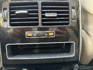 Land Rover Range Rover sport 3.0 HSE / PANORAMA / 360 CAMERA / FULL OPTIONS picture 17