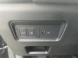 Land Rover Discovery 3.0 TD6 HSE V6 7-PERSOONS BLACK PACK PANORAMA FULL OPTIONS! picture 18