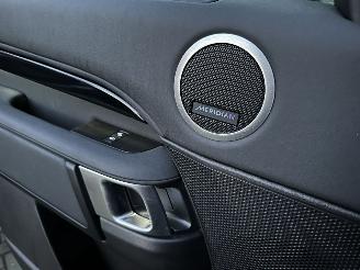 Land Rover Discovery 3.0 TD6 HSE V6 7-PERSOONS BLACK PACK PANORAMA FULL OPTIONS! picture 21