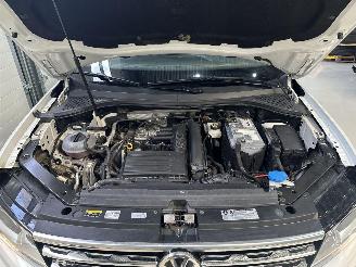 Volkswagen Tiguan 1.4 TSI ACT/PANO/LEDER/CAMERA/TREKHAAK/VOL picture 22