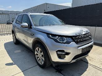 Land Rover Discovery Sport 2.0 TD4 CAMERA/LINEASSIST/LED/LEDER/VOL! RIJDBAAR! picture 3