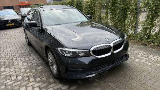 Auto incidentate BMW 3-serie M Sport Line PANO/NAVI/LEDER/CLIMA/STOELVERW V+A VOL SCHADEVRIJ! 2020/8