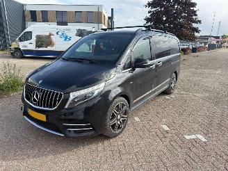 skadebil bedrijf Mercedes V-klasse V250 4 MATIC PANORAMA LED 360 CAMERA FULL OPTIONS 2017/3