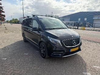 Vaurioauto  passenger cars Mercedes V-klasse V250 4 MATIC FULL OPTIONS ORG NL AUTO AMG PAKKET 2017/3