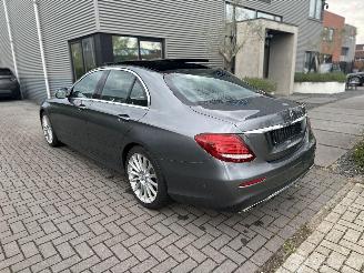 Unfallwagen Mercedes E-klasse 200 AMG PANO/LED/19INCH 2016/11