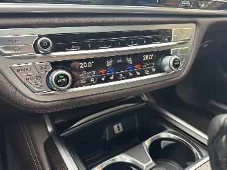 BMW 7-serie 7-SERIE  740e LWB I-Performance / Full Options SCHADEVRIJ/ DAMAGED FREE/UNFALL FREI ! picture 9
